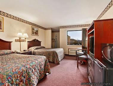 Howard Johnson By Wyndham Blackwood Near Philadelphia Esterno foto